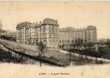 C - LE GRAND SEMINAIRE ST IRENEE - LYON